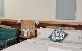 Yellow'S Kenting B&B